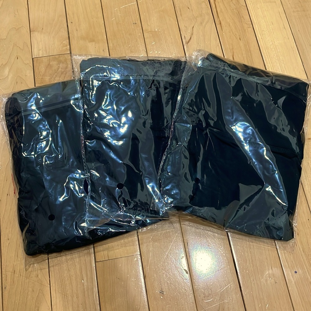 3 black leggings